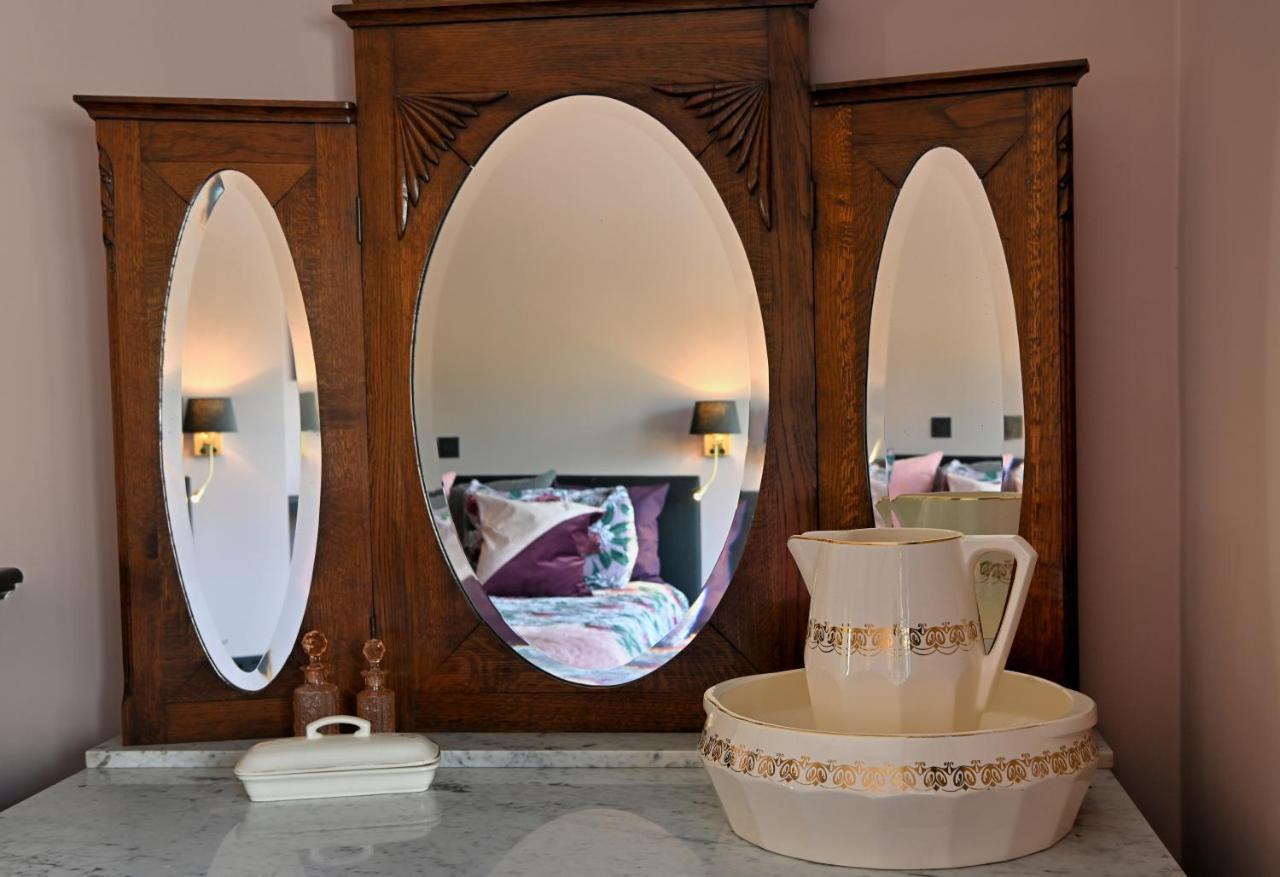 Nova Zembla Bed & Breakfast Mechelen Eksteriør bilde